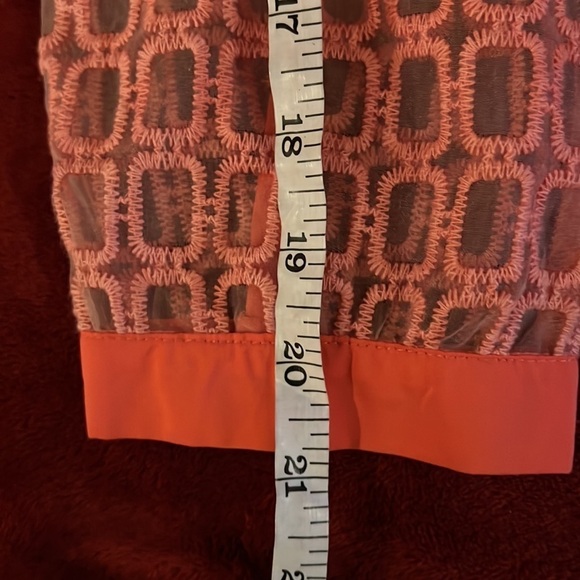 Gracia peach  sheer embroidered collar peplum blouse Sz M - Picture 11 of 13